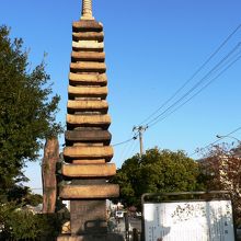 清盛塚十三重の塔