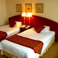 枕もとに全消灯スイッチなどもあります