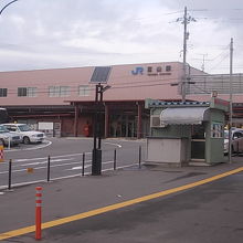 2012年1月現在の富山駅南口駅舎