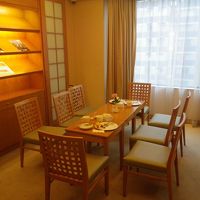 エグゼブティブルームに着く朝食は専用ルームでとります。