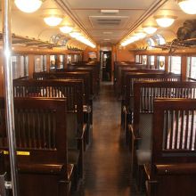 車内です。凝っています。