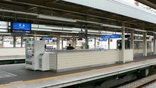 歴史遺産地域が駅前に広がっている阪神尼崎駅（あまがさきえき）