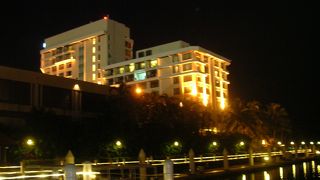 市街地は渋滞します