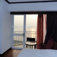 目の前にハロン湾