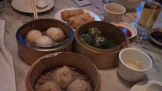 ワゴン点心はランチのみ？