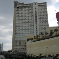 ショッピングモール（ジャスコなど）に併設