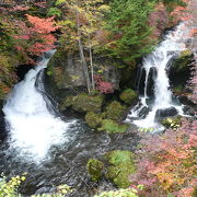 【日光】竜頭の滝は、紅葉の季節がお勧め！