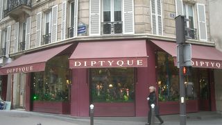 香りの良いお店です。Diptyque。サン・ジェルマンにあります。