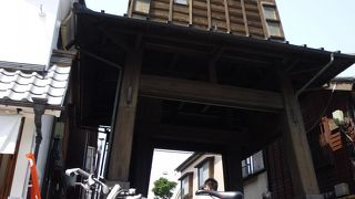 川越に来たら、ここ、時の鐘に行きましょう。