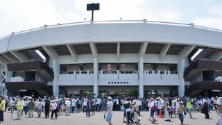 ファイターズ戦はお祭り騒ぎ！