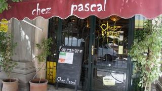 フレンチビストロのおしゃれなレストラン