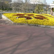自然文化園東口利用に便利な大阪モノレール公園東口駅