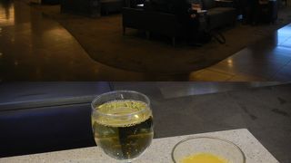 &#9992;ニューヨークＪＦＫ空港ターミナル8「アドミラルズクラブ」