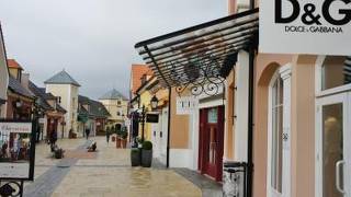 モンクレールやロンシャンがお得！