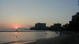 美しい海に感動！　ワイキキビーチ