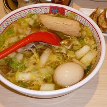 看板メニューの「おいしいラーメン」
