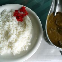 ビーフカレー ￥７００− 