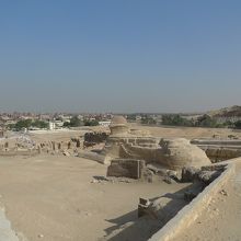 スフィンクス全景とピザハット。いやピザハットは見えてないな。