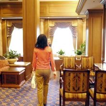 ラウンジドルチェ