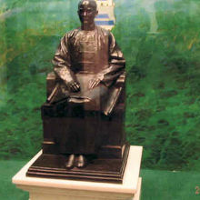 孫文の銅像