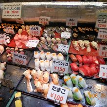 お寿司を一貫から買えます!