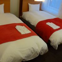 ベッドの寝心地や、寝具類の質感も良いです