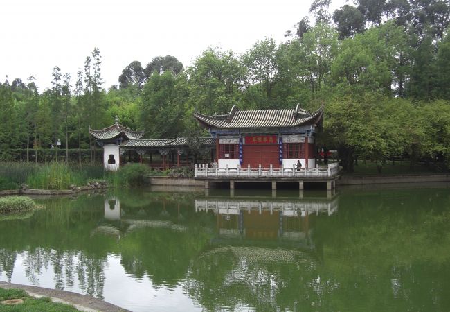 金殿公園