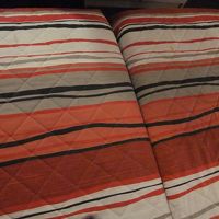 ベッドは離れますが、最初はくっついてます