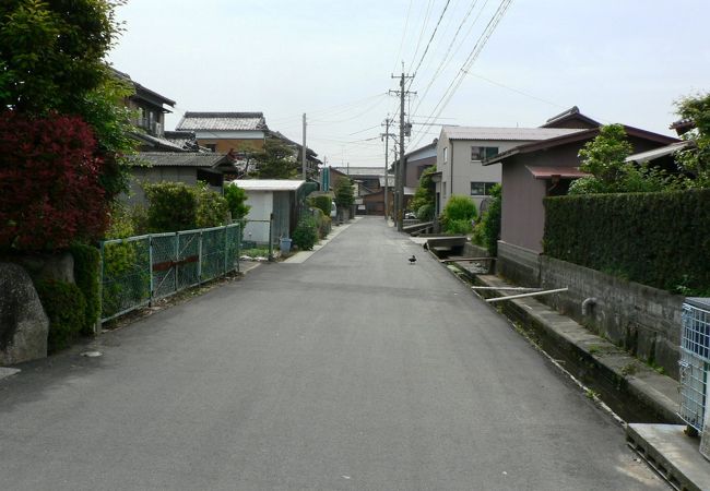 JR一身田駅から徒歩約5分の　津市一身田（いしんでん）町