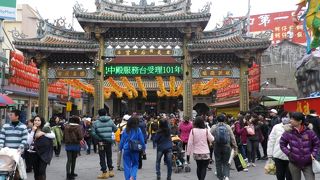 媽祖を祀ってある鹿港を代表するお寺