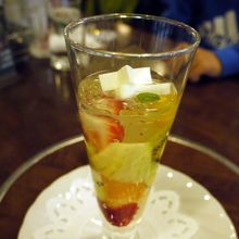 キラキライルミジュレ ￥５４６− 