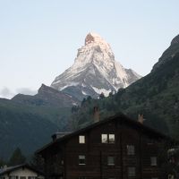 ツェルマットホテルバルコニーよりマッターホルン眺望