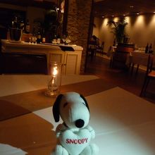 店内もシックで大人のムード