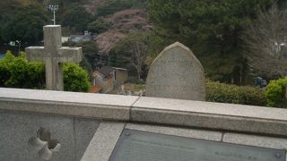 エキゾチックな横浜らしい外国人墓地