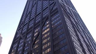 建築の構造にちょっと注目したいビルです