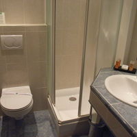 バスタブのない浴室2008年に利用