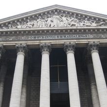 ギリシャ神殿のよう