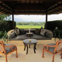 テラスから世界遺産ボロブドゥール寺院の遠景。遮るもの無し