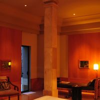 夕暮れ。静寂という言葉がぴったり。実はちょっと寂しすぎるかも