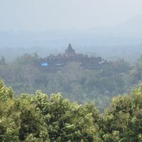 ホテルからの眺めを守るため、遺跡まで、全てこのホテルが所有地