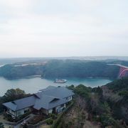 リアス式海岸の美しい的矢湾