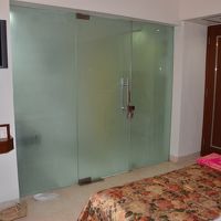 ガラスばりがバスルーム