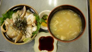 ほっき丼が食べられます