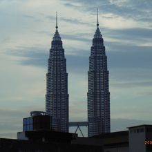 遠くから見ても綺麗です！