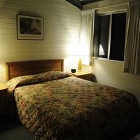 ファミリー・タイプのお部屋の主寝室。