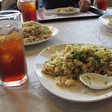 炒飯と、レモンティー