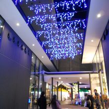 イルミネーションがキレイ。　左側がテラスLです