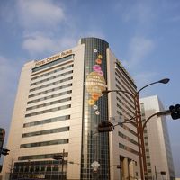 クラウンパレス