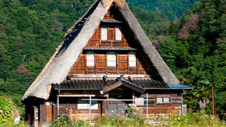 絵本に出てきそうな小さな世界遺産