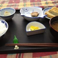 ボリビアに来て初めて全部食べることのできた食事でした